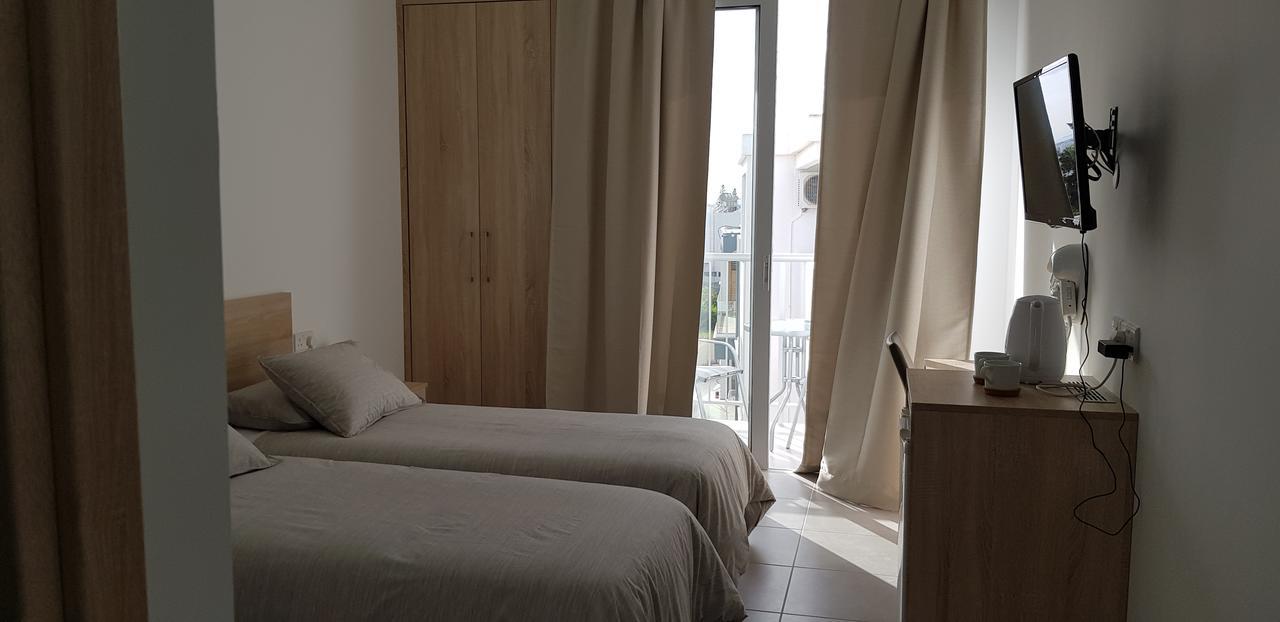 Myriama Apartments Aya Napa Dış mekan fotoğraf